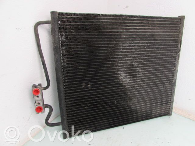 BMW 7 E38 Radiateur de refroidissement