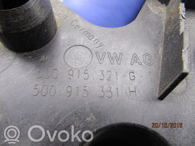 Volkswagen Golf VII Podstawa / Obudowa akumulatora 