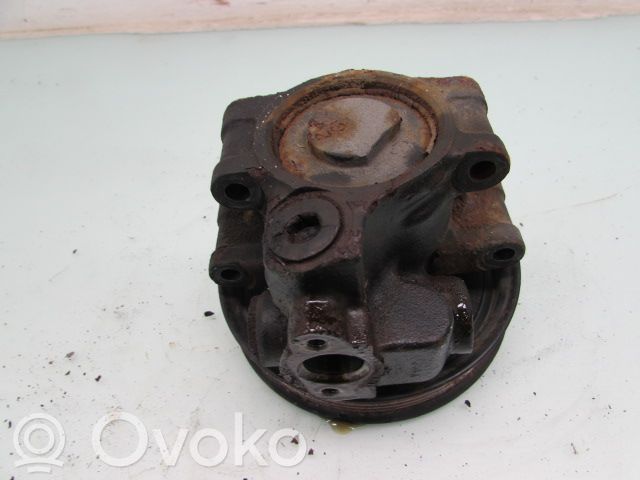 Ford Mondeo Mk III Pompe direction assistée