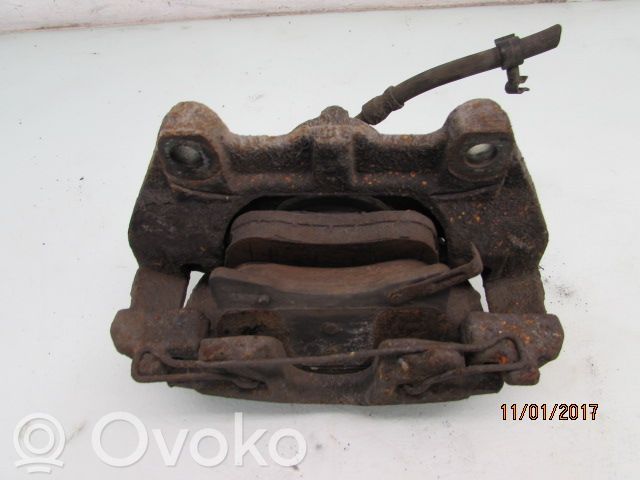 Opel Zafira B Zacisk hamulcowy przedni 