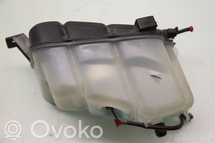 Volvo XC70 Vase d'expansion de carburant 