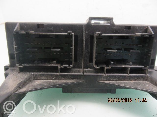 Jeep Commander Set cutie siguranțe
