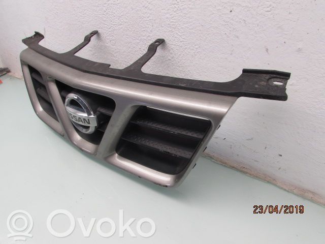 Nissan X-Trail T30 Kühlergrill