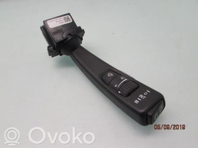 Volvo V70 Palanca de control del limpiaparabrisas