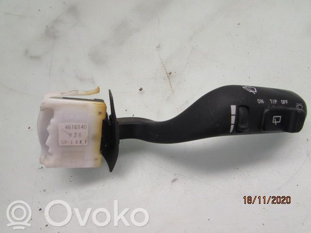 Saab 9-3 Ver1 Stikla tīrītāja vadības pogas kātiņš