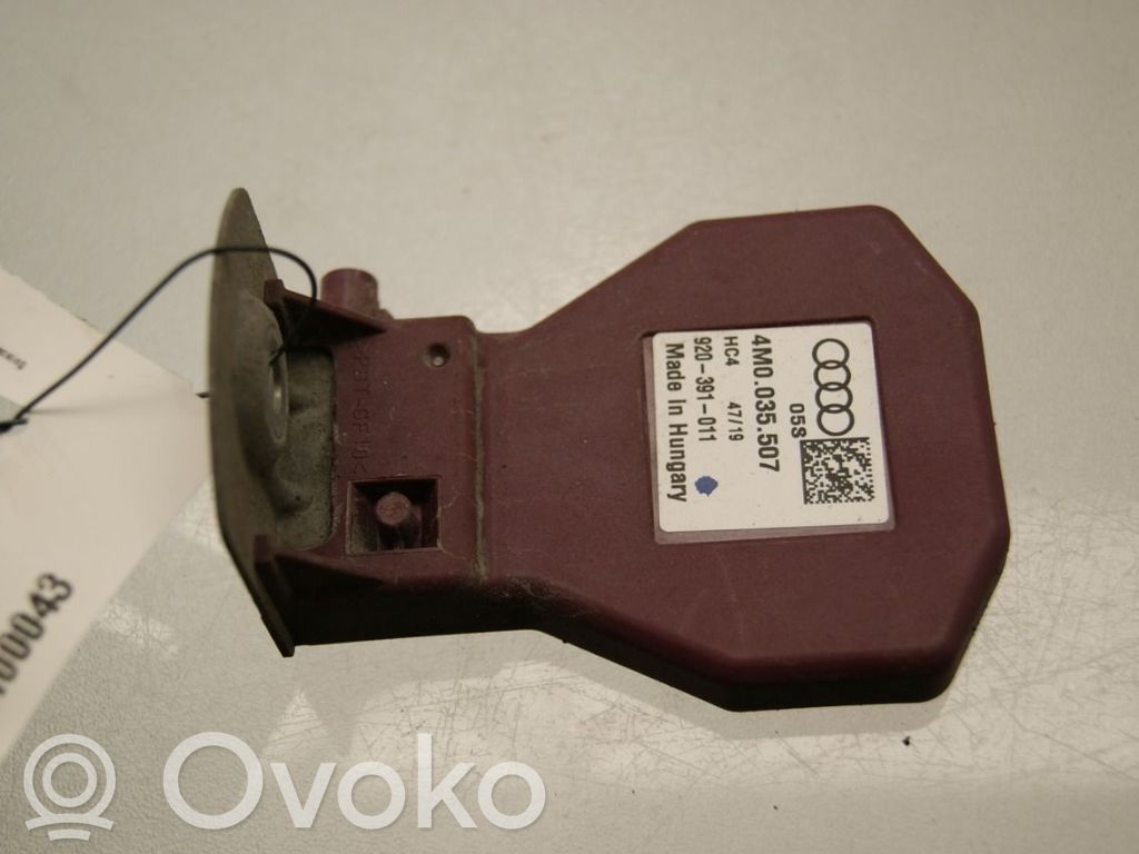 Audi e-tron Antenna GPS
