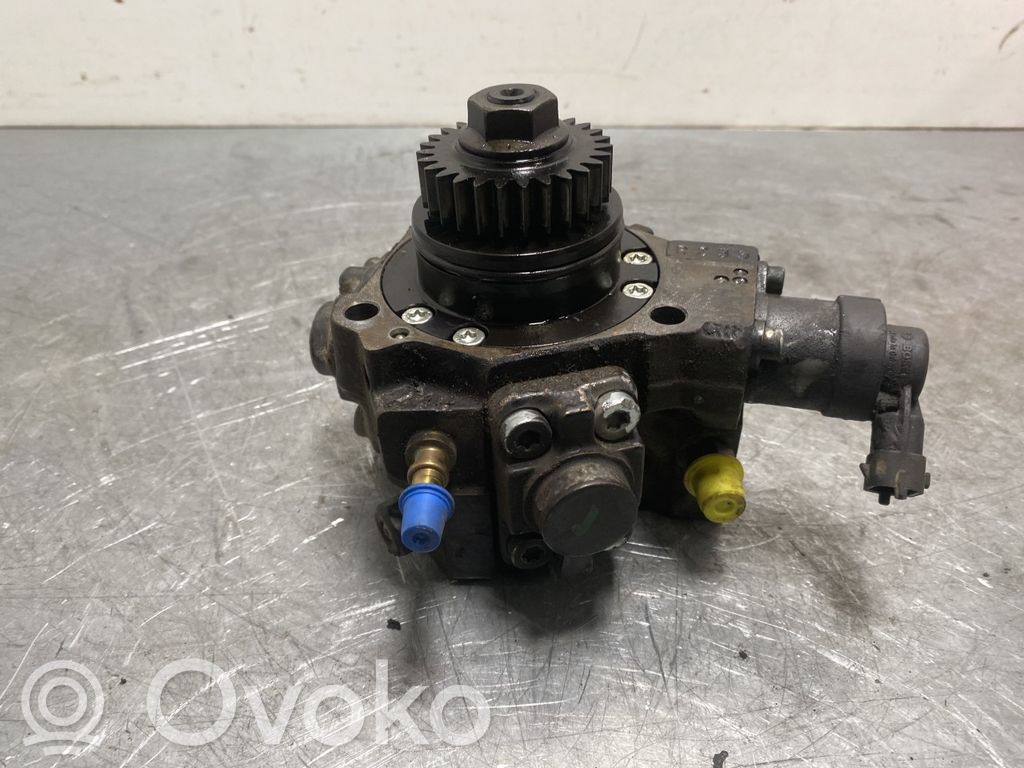 Nissan Qashqai Polttoainesäiliön pumppu