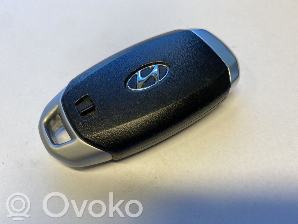 Hyundai Kona I Virta-avain/kortti 