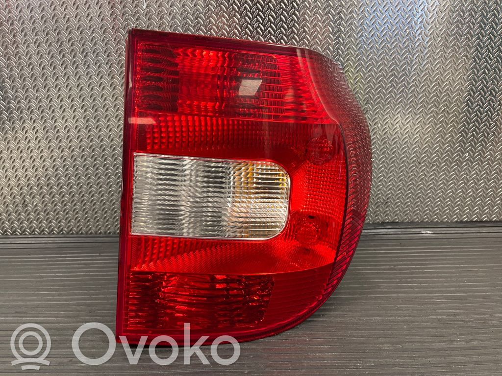 Skoda Yeti (5L) Luz trasera/de freno