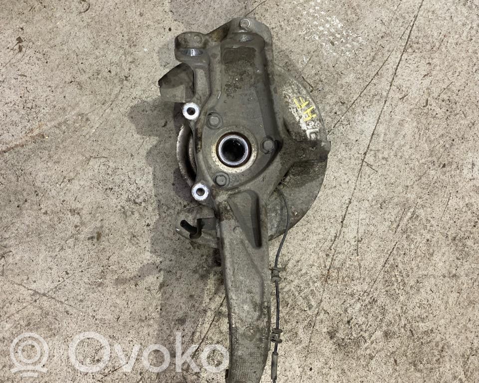 Tesla Model 3 Achsschenkel vorne 
