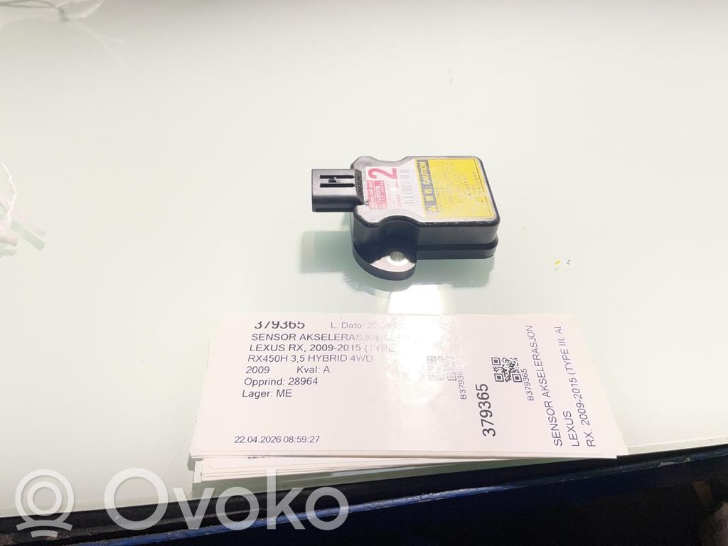 Lexus RX III Vakaajan pitkittäiskiihtyvyystunnistin (ESP) 
