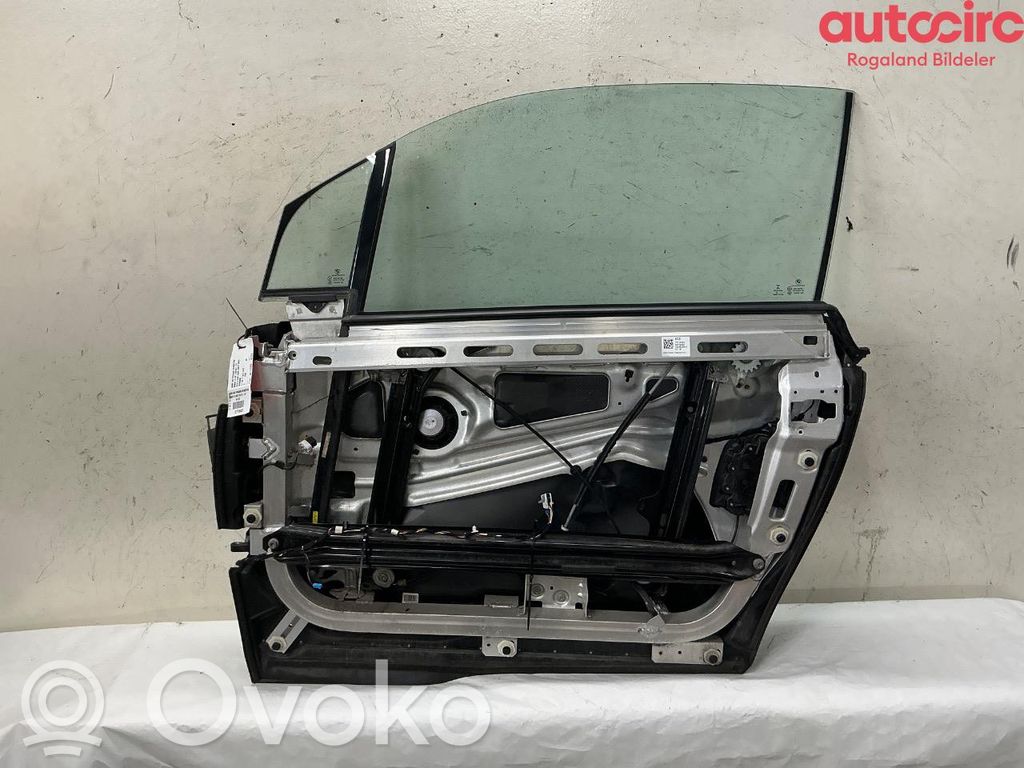 BMW i3 Drzwi przednie 