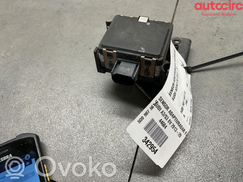 Audi A3 S3 8V Distronic-anturi, tutka 