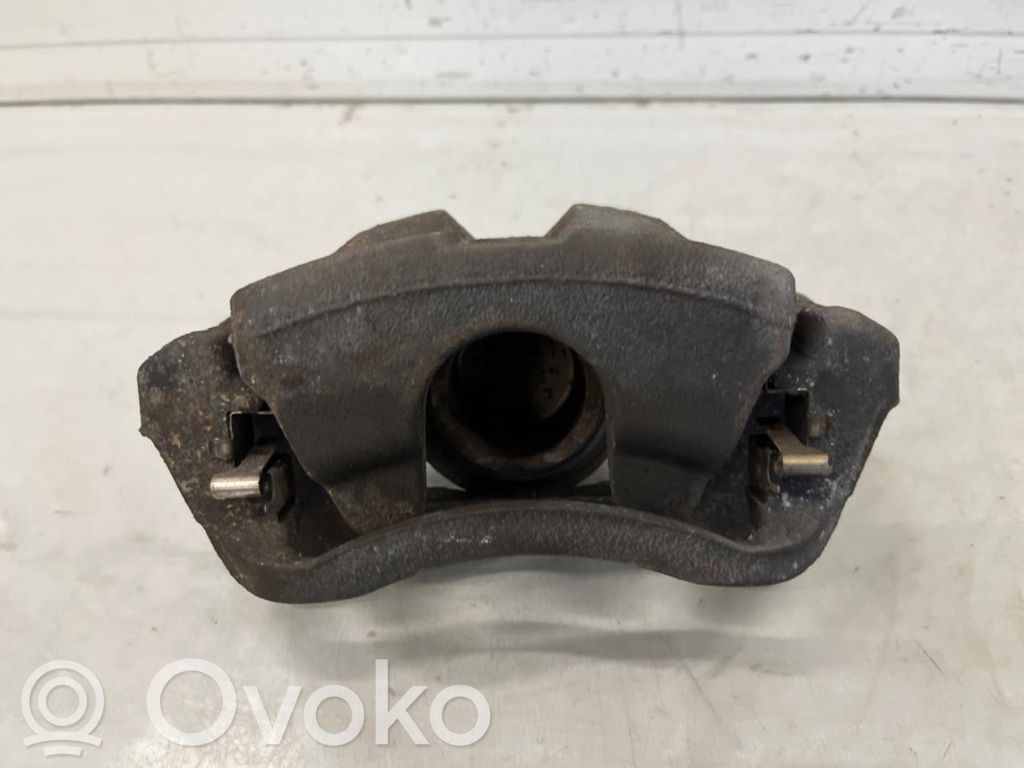 Mazda 6 Zacisk hamulcowy przedni 