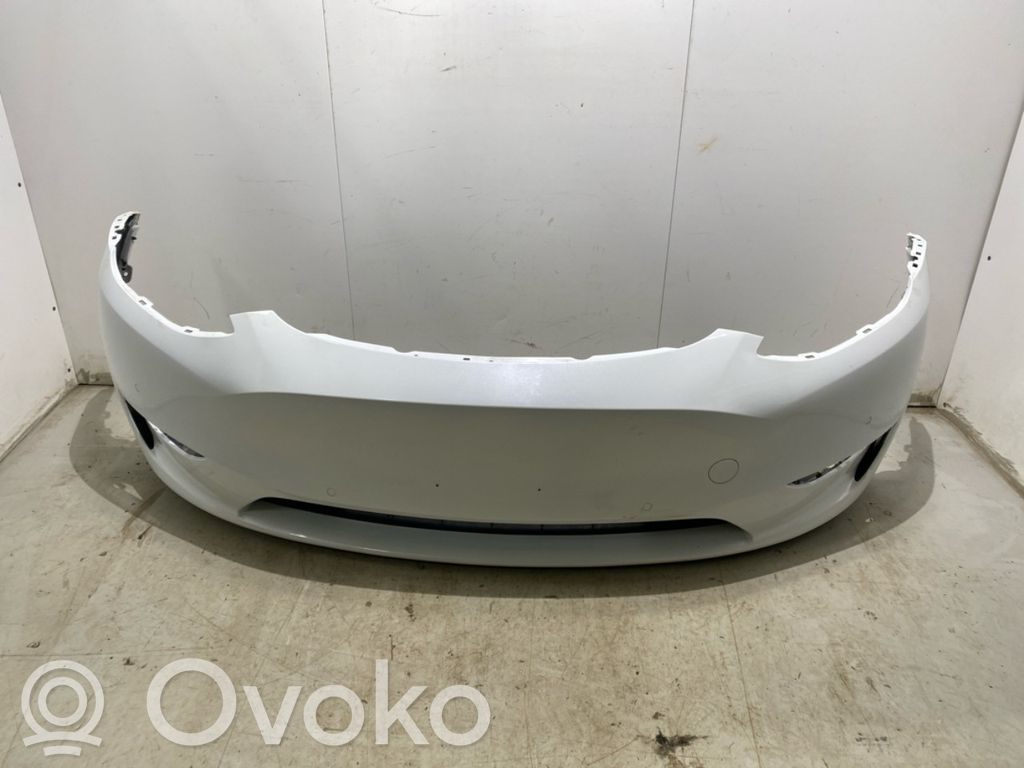 Tesla Model Y Parachoques delantero 