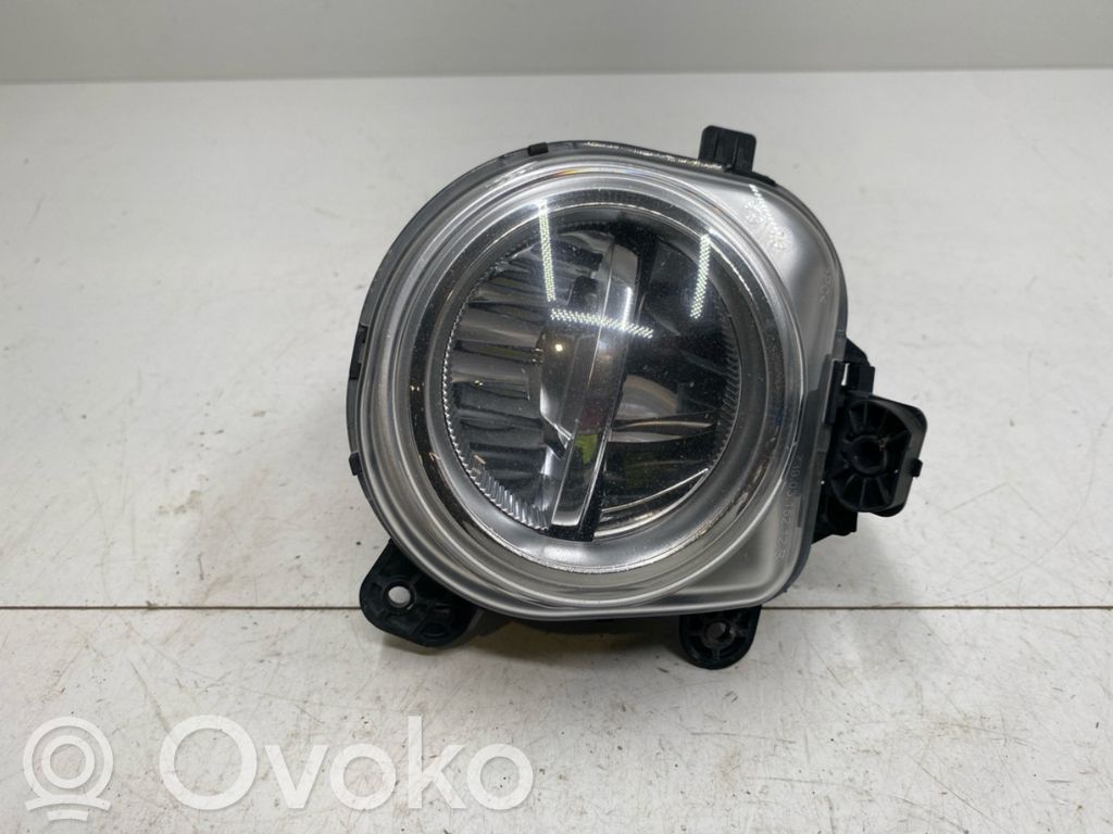 BMW X3 F25 Etusumuvalo 