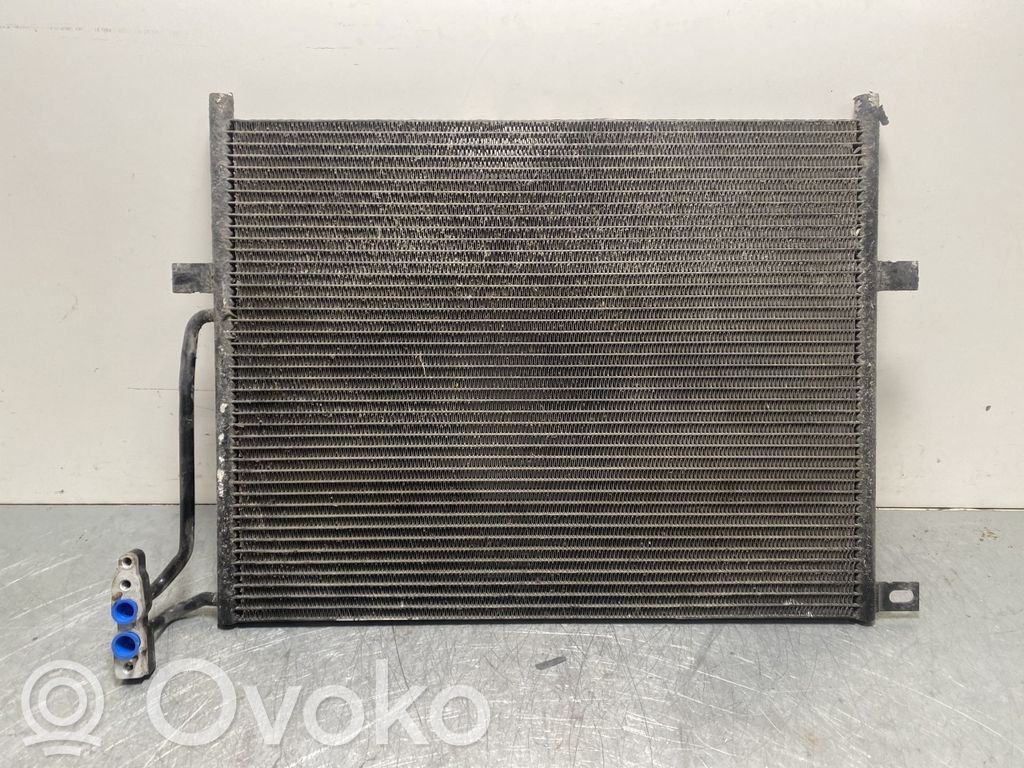 BMW 3 E46 Jäähdyttimen lauhdutin 