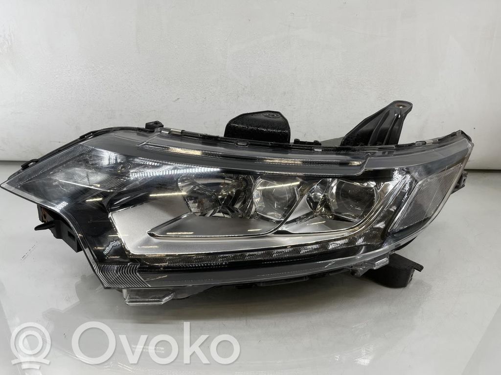 Mitsubishi Outlander Etu-/Ajovalo 