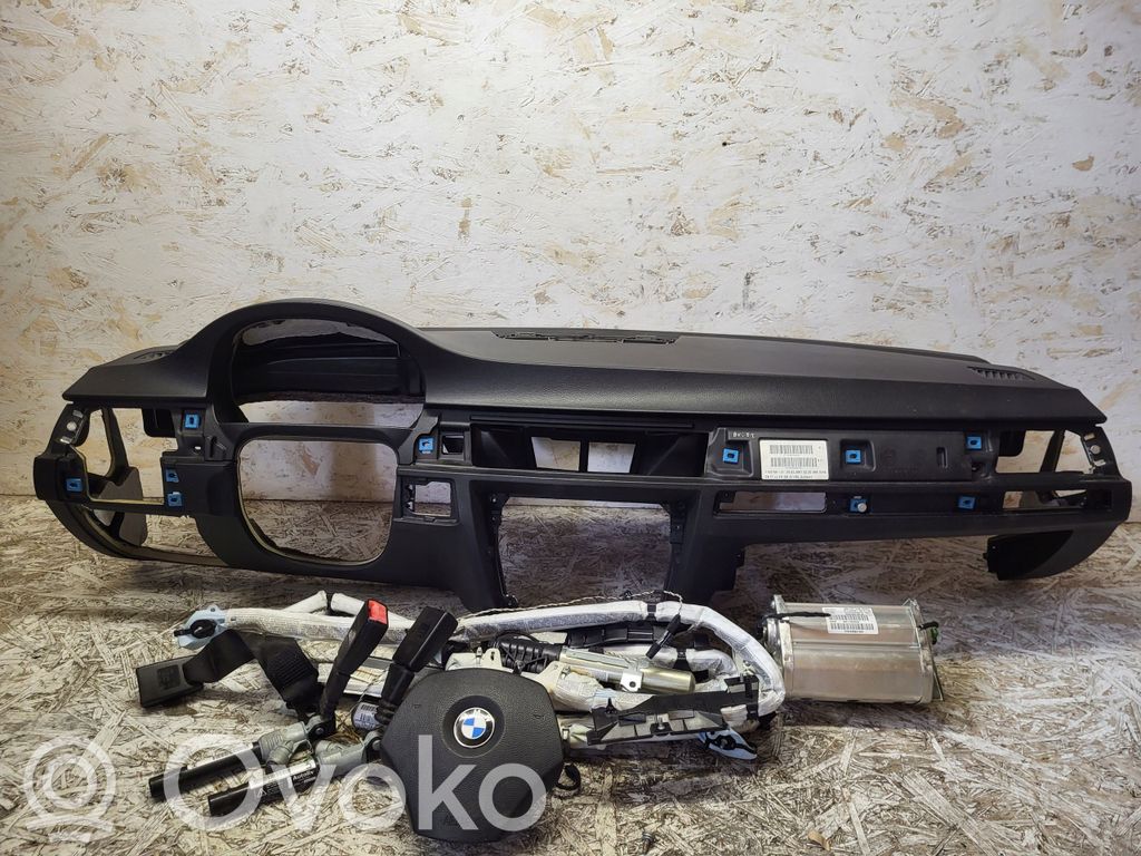 Панель   7155768