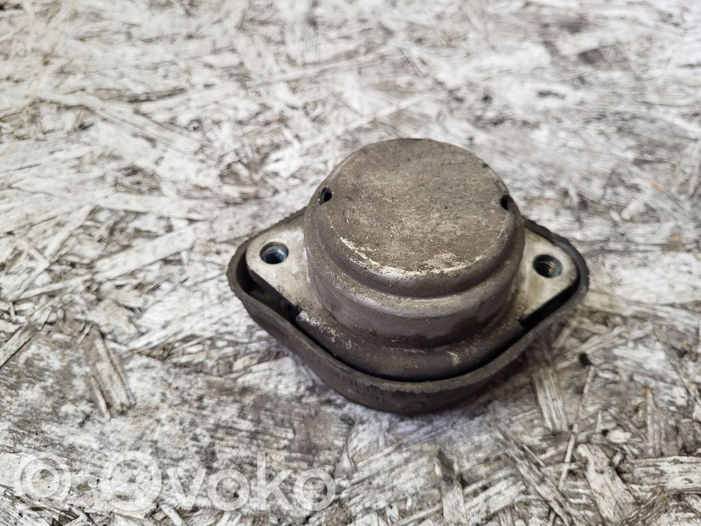 Audi A6 S6 C6 4F Gearbox mount 