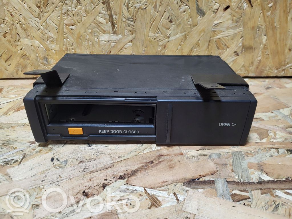 Ford Galaxy CD/DVD mainītājs 