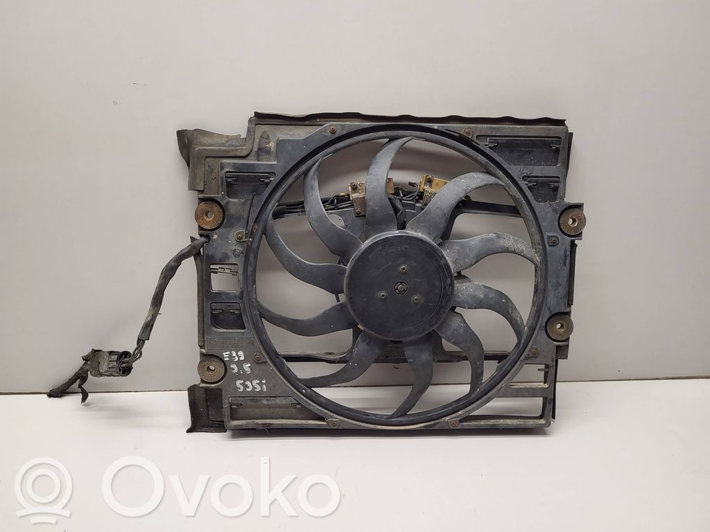 BMW 5 E39 Elektrisks radiatoru ventilators 