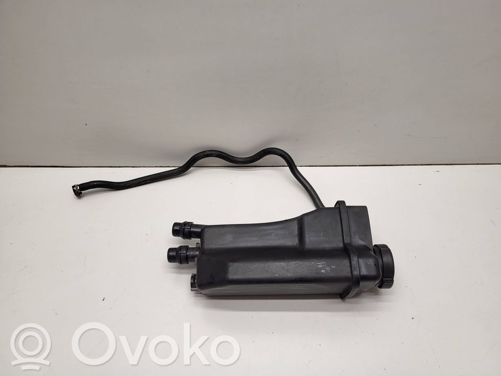 BMW 5 E39 Kuro išsiplėtimo bakelis 