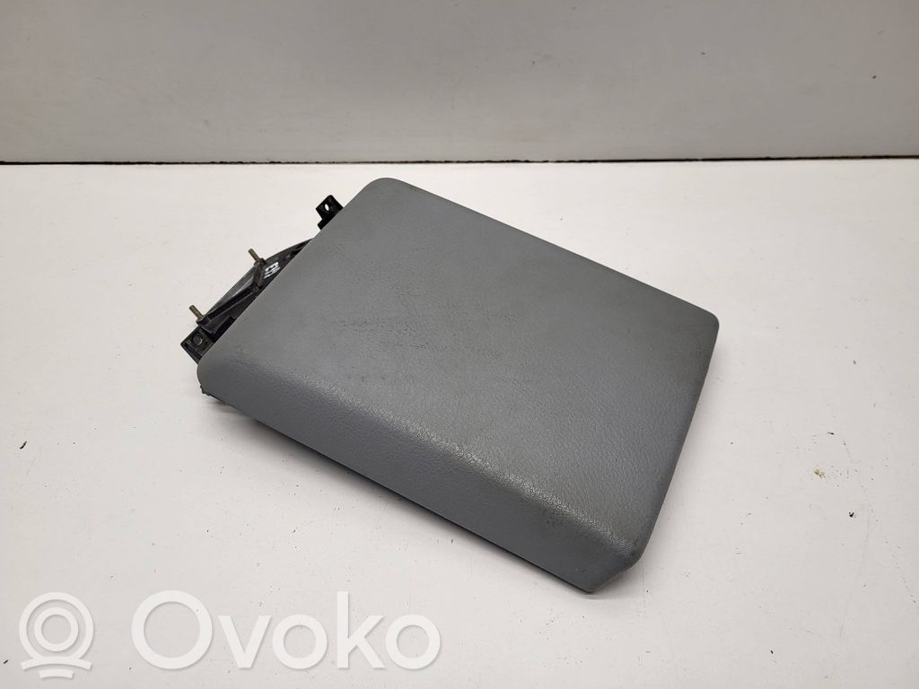BMW 5 E39 Armrest 