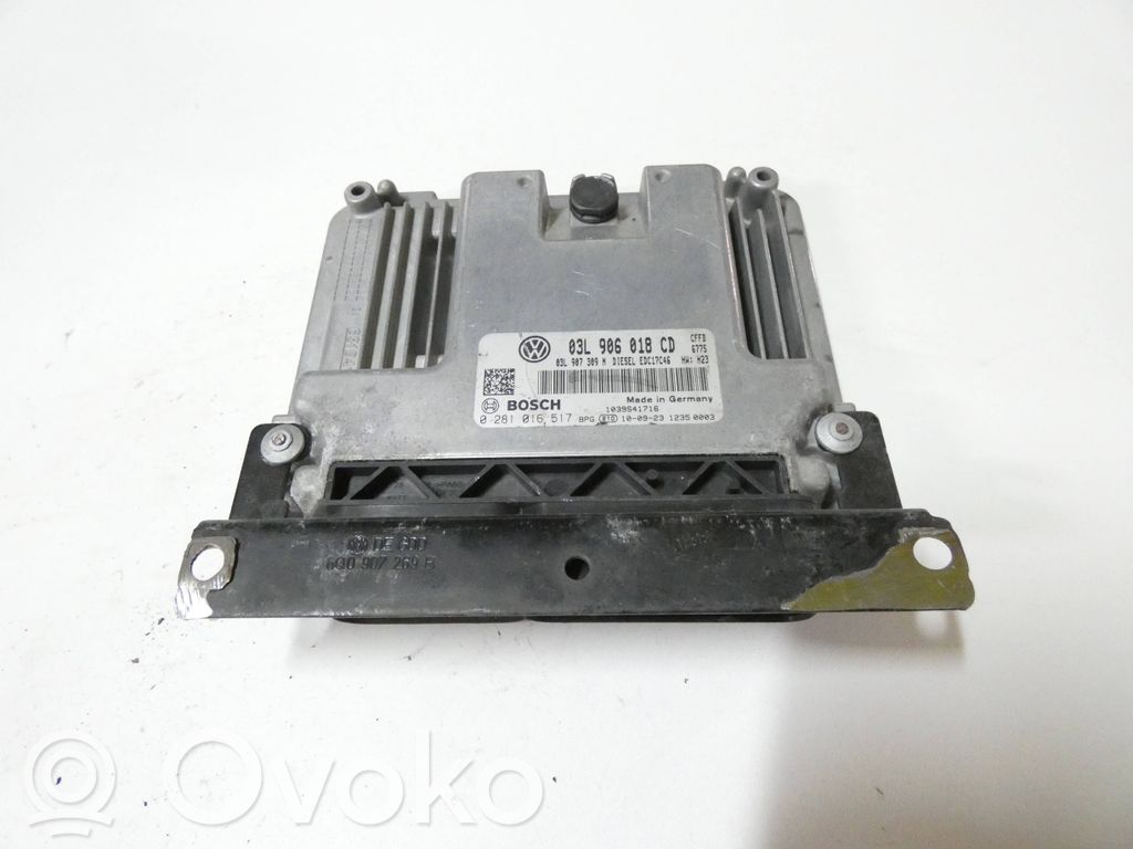 Volkswagen Tiguan Engine control unit/module 