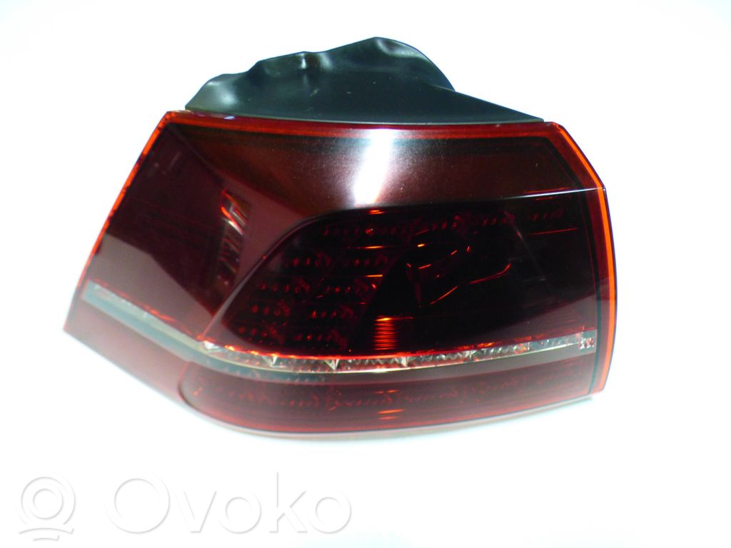 Volkswagen Golf VII Lampa tylna 