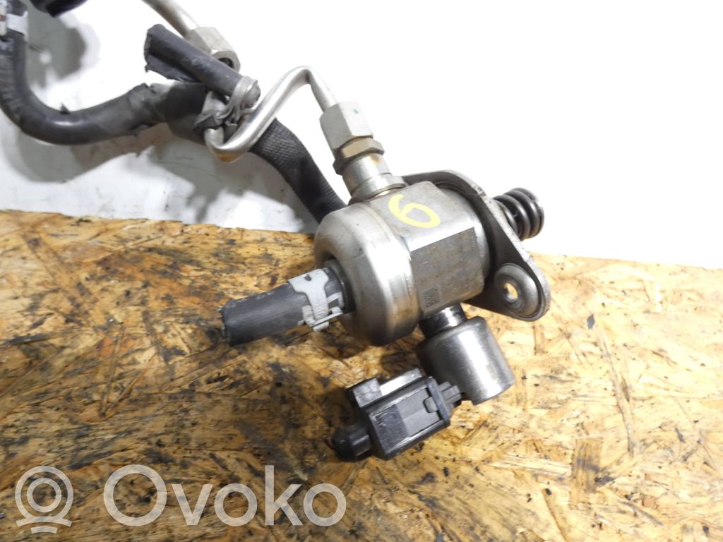 Volkswagen PASSAT B8 Pompa wtryskowa wysokiego ciśnienia 