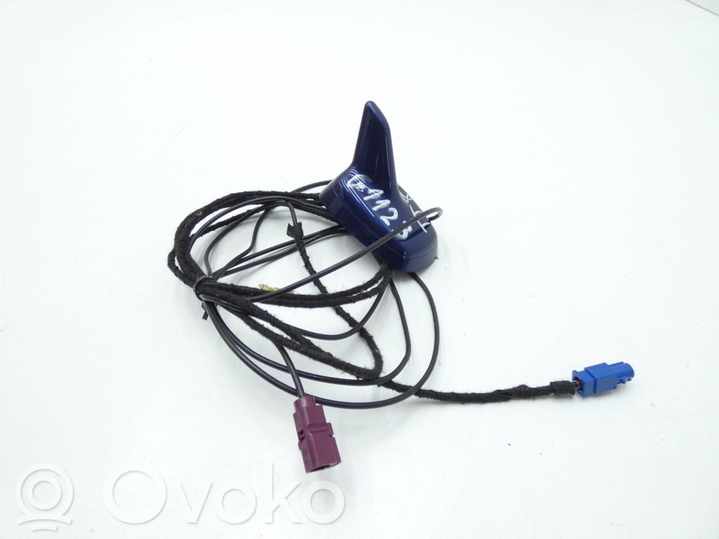 Audi TT TTS Mk2 GPS-pystyantenni 
