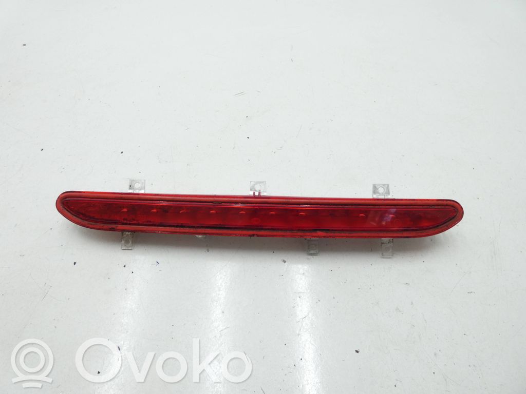Volkswagen Eos Third/center stoplight 