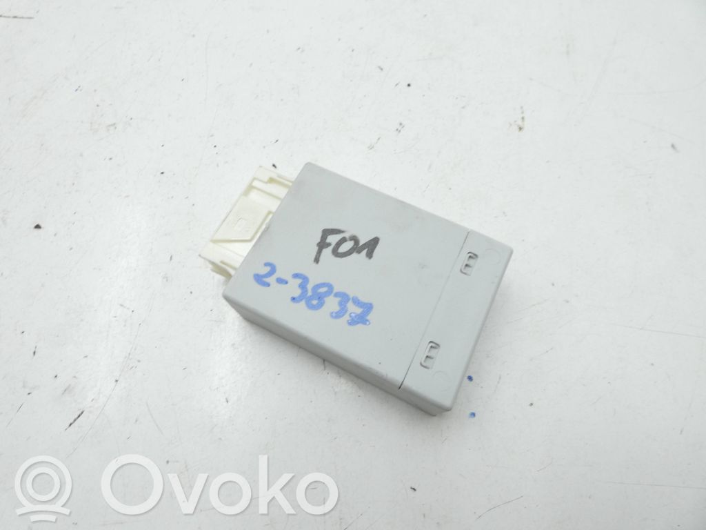 BMW 7 F01 F02 F03 F04 Sterownik / Moduł tylnego zawieszenia pneumatycznego 