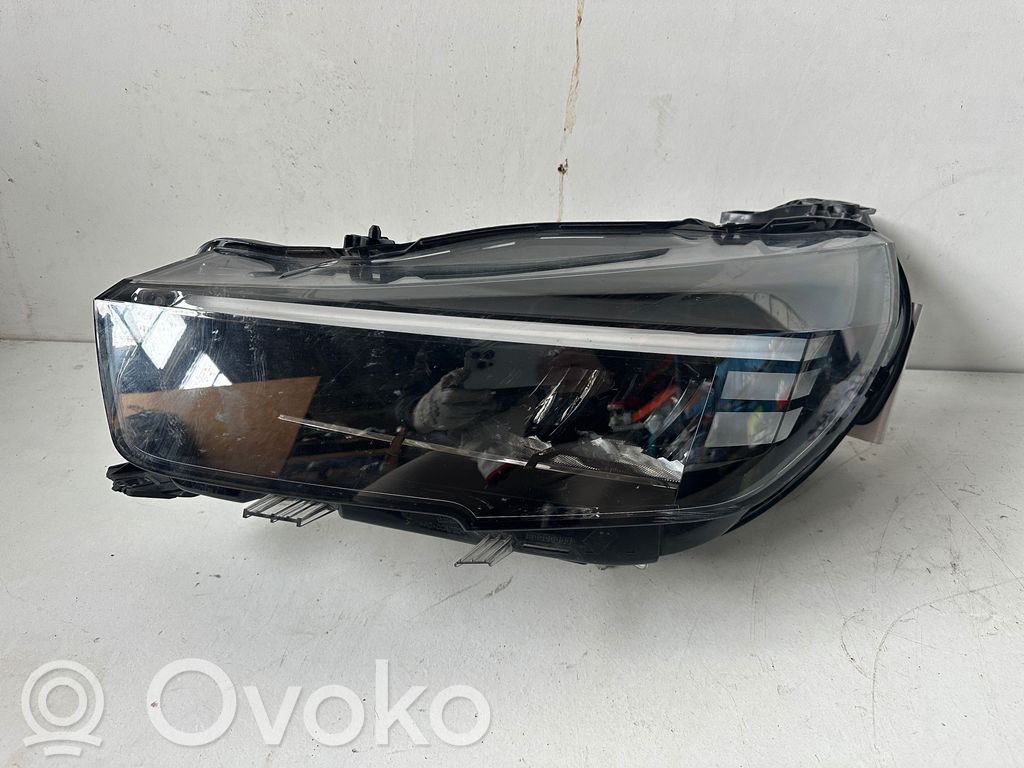 Opel Corsa F Lampa przednia 