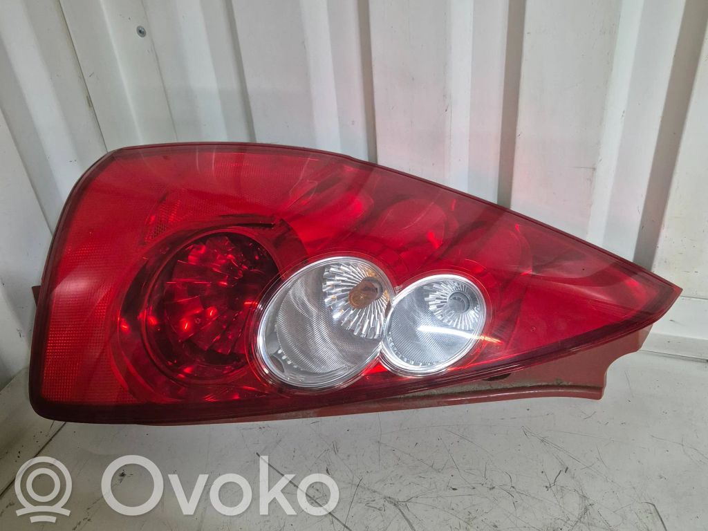 Rear/tail lights