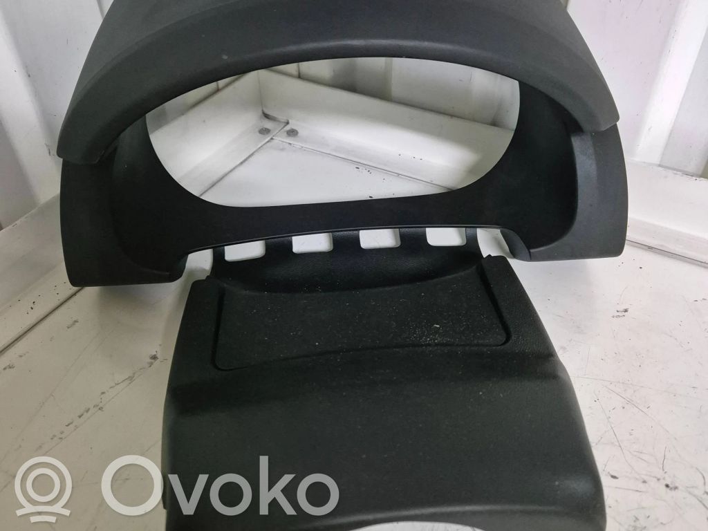 Mazda 5 Dashboard trim 