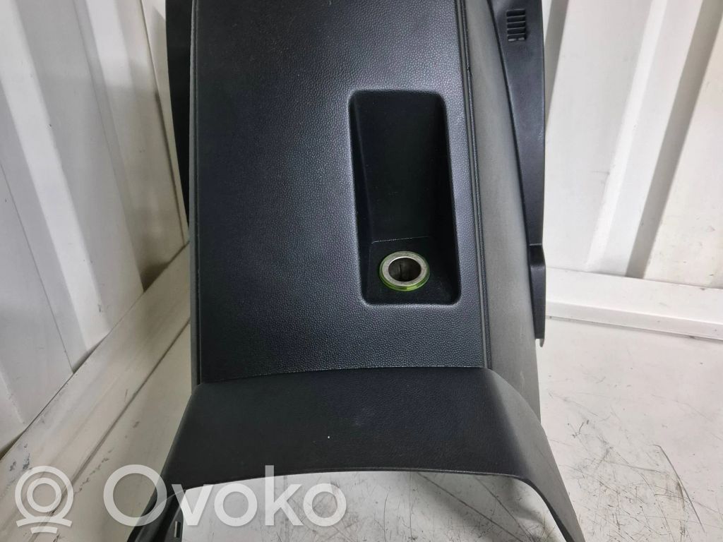 Mazda 5 Other interior part 