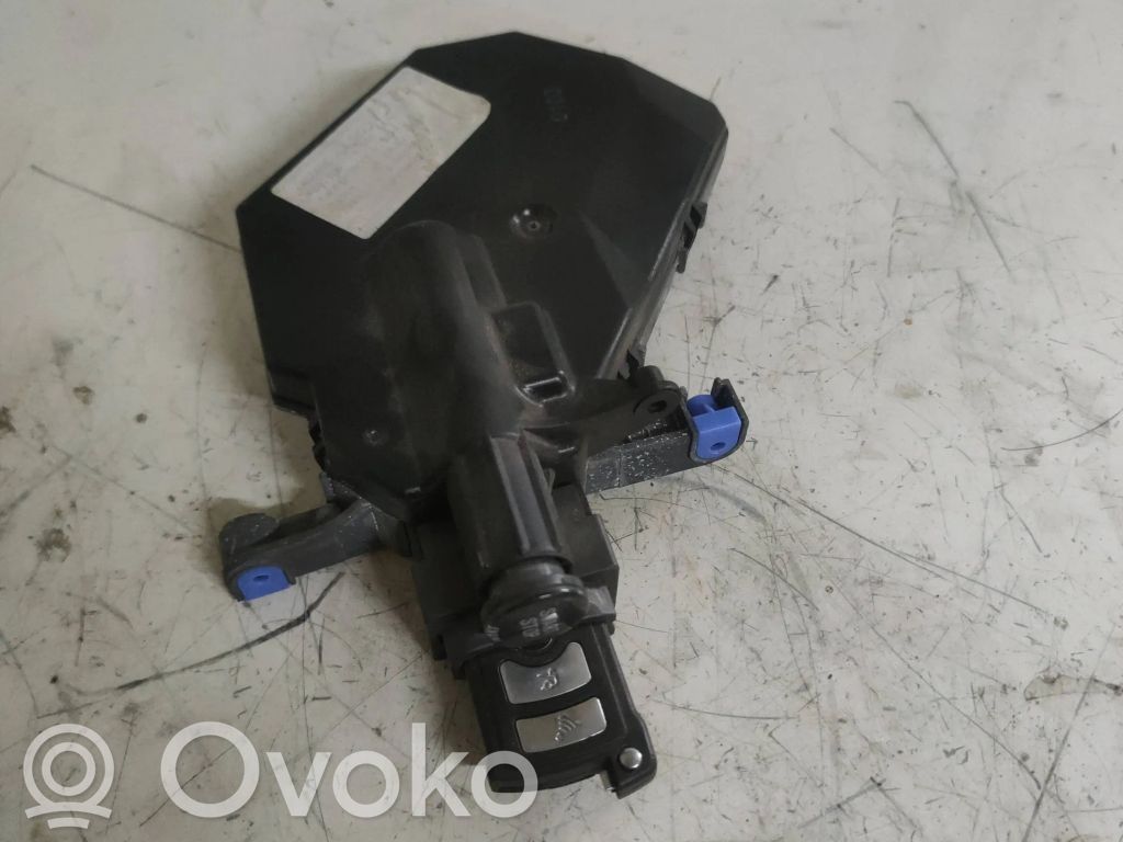 BMW 7 E65 E66 Užvedimo spynelė 