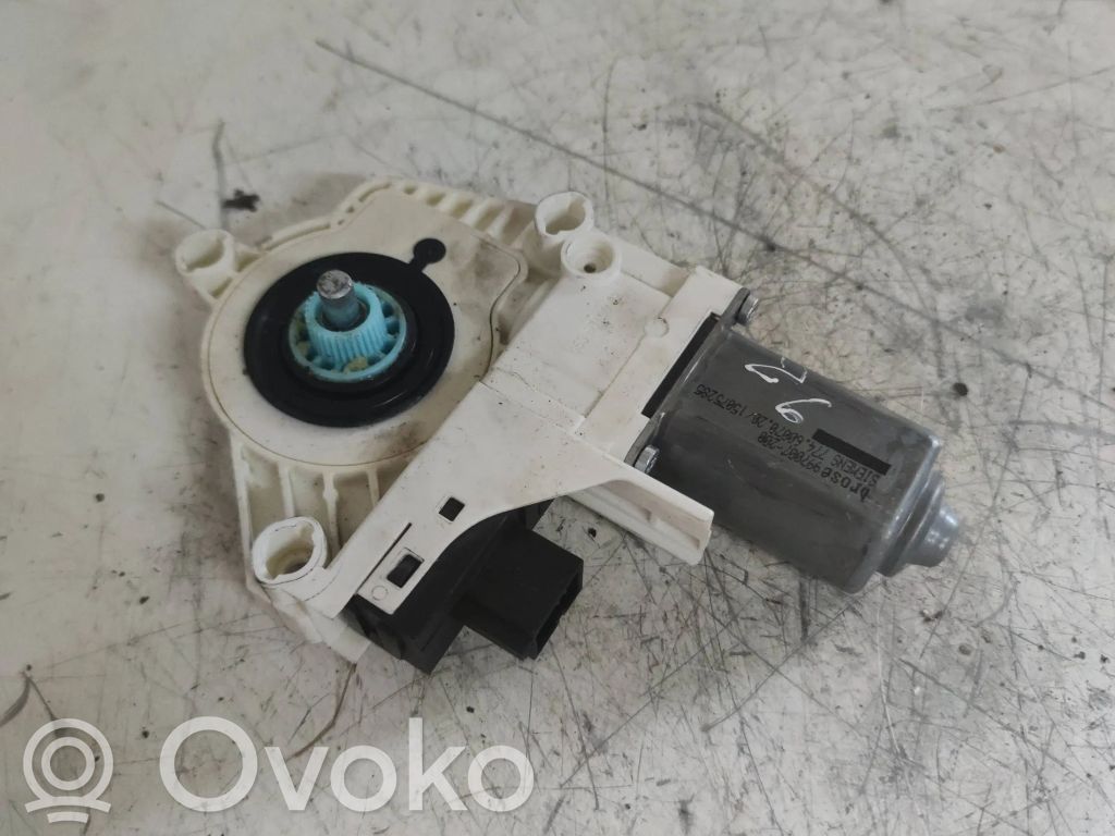 Audi A6 S6 C6 4F Silniczek podnoszenia szyby drzwi tylnych 
