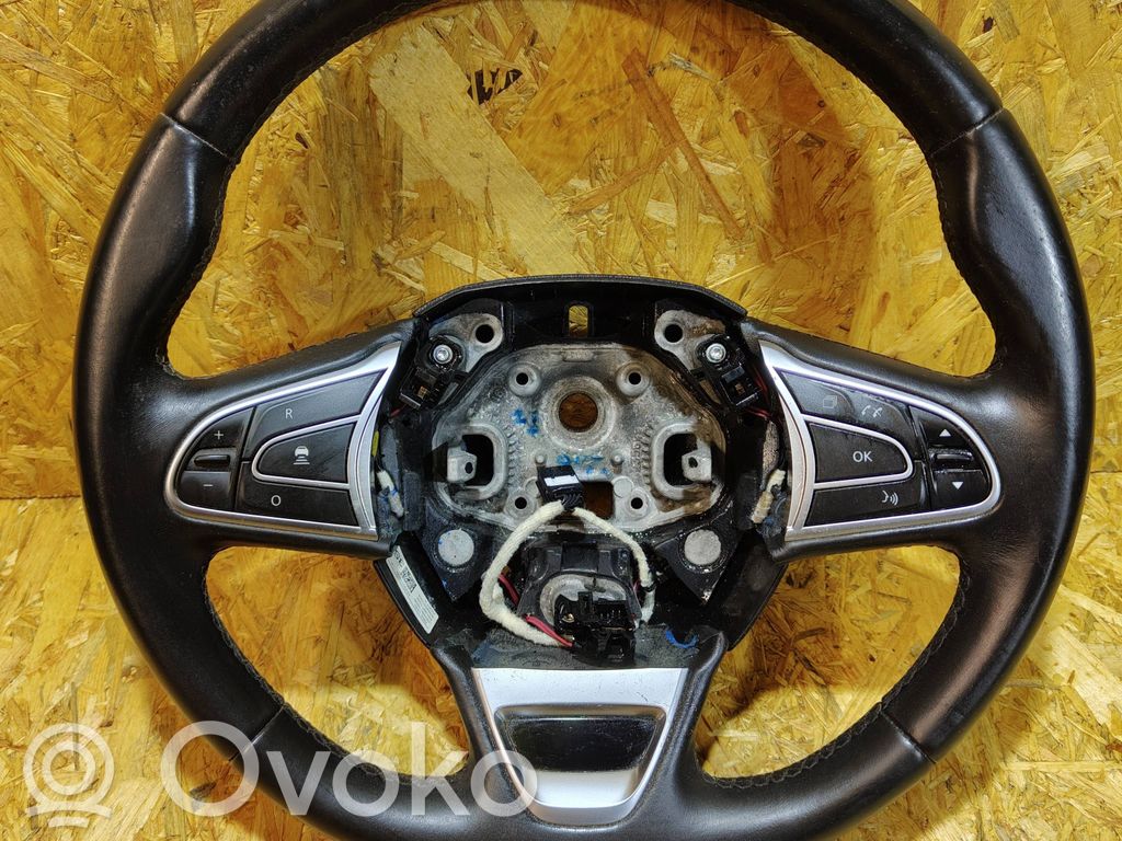 Renault Talisman Steering wheel 
