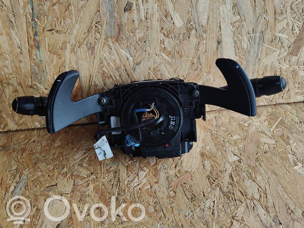Peugeot 508 Interruptor/palanca de limpiador de luz de giro 