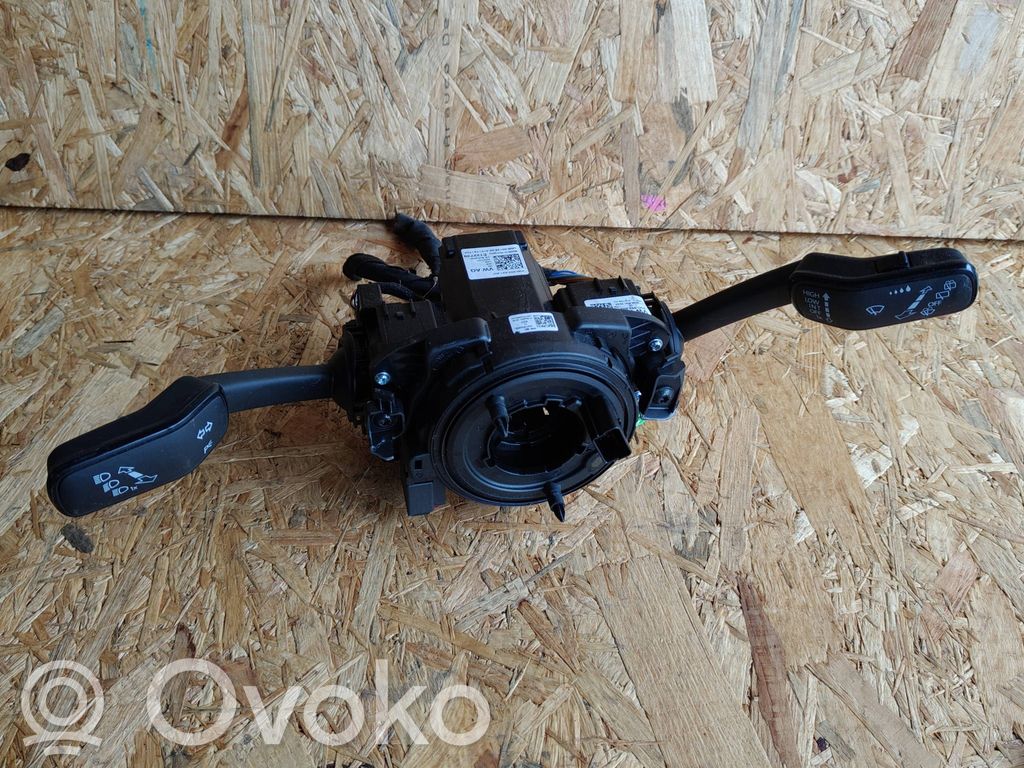 Volkswagen Polo VI Interruptor/palanca de limpiador de luz de giro 