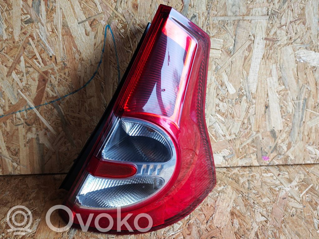 Dacia Sandero Lampa tylna 