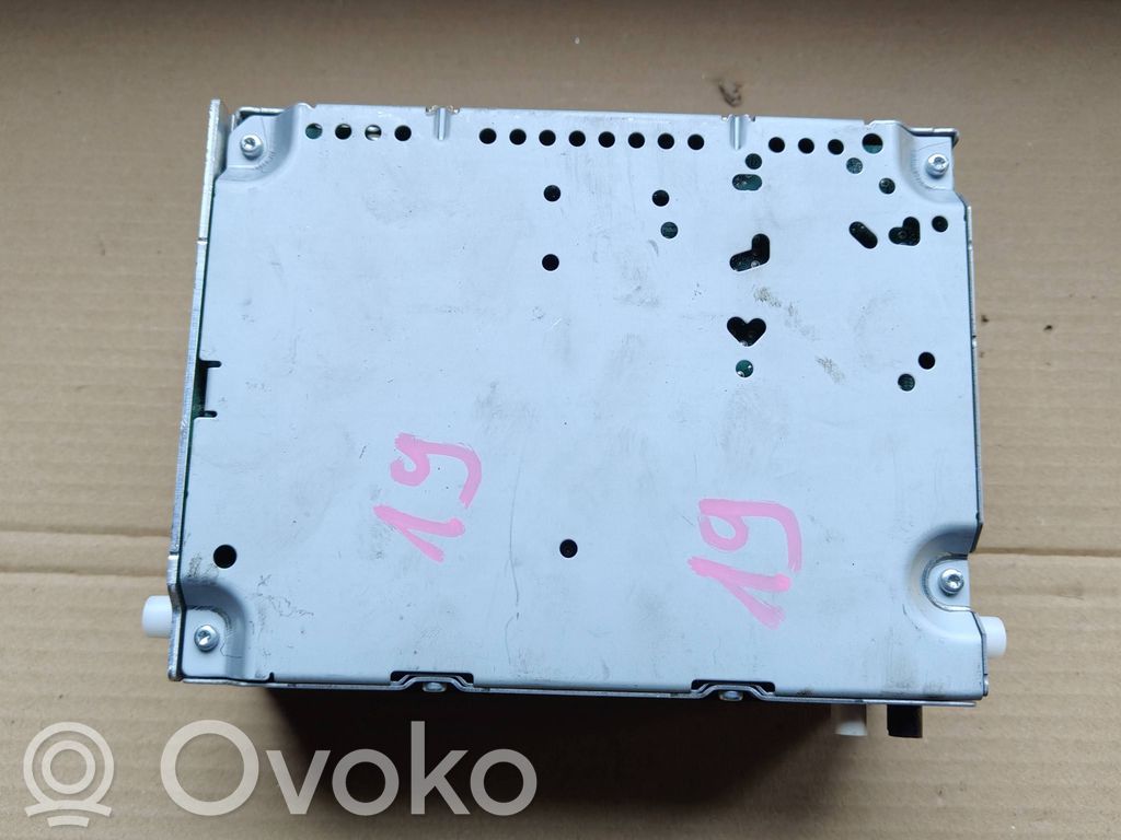 CD/DVD-vaihdin   GK2T18C815HF