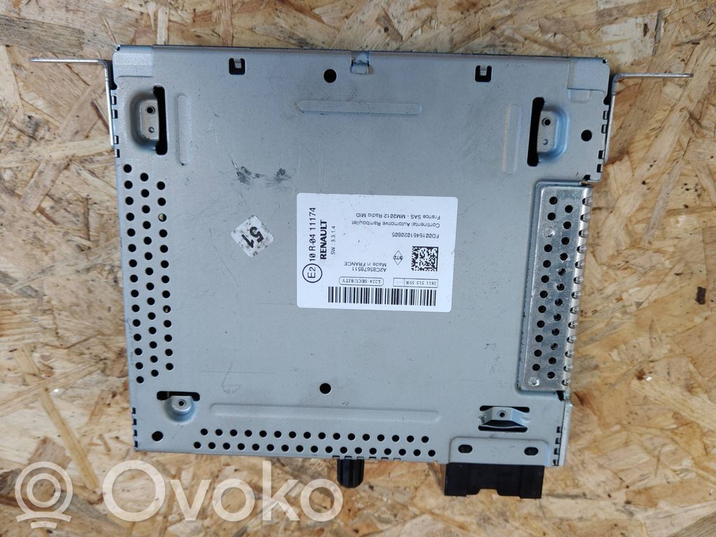Renault Captur Panel / Radioodtwarzacz CD/DVD/GPS 