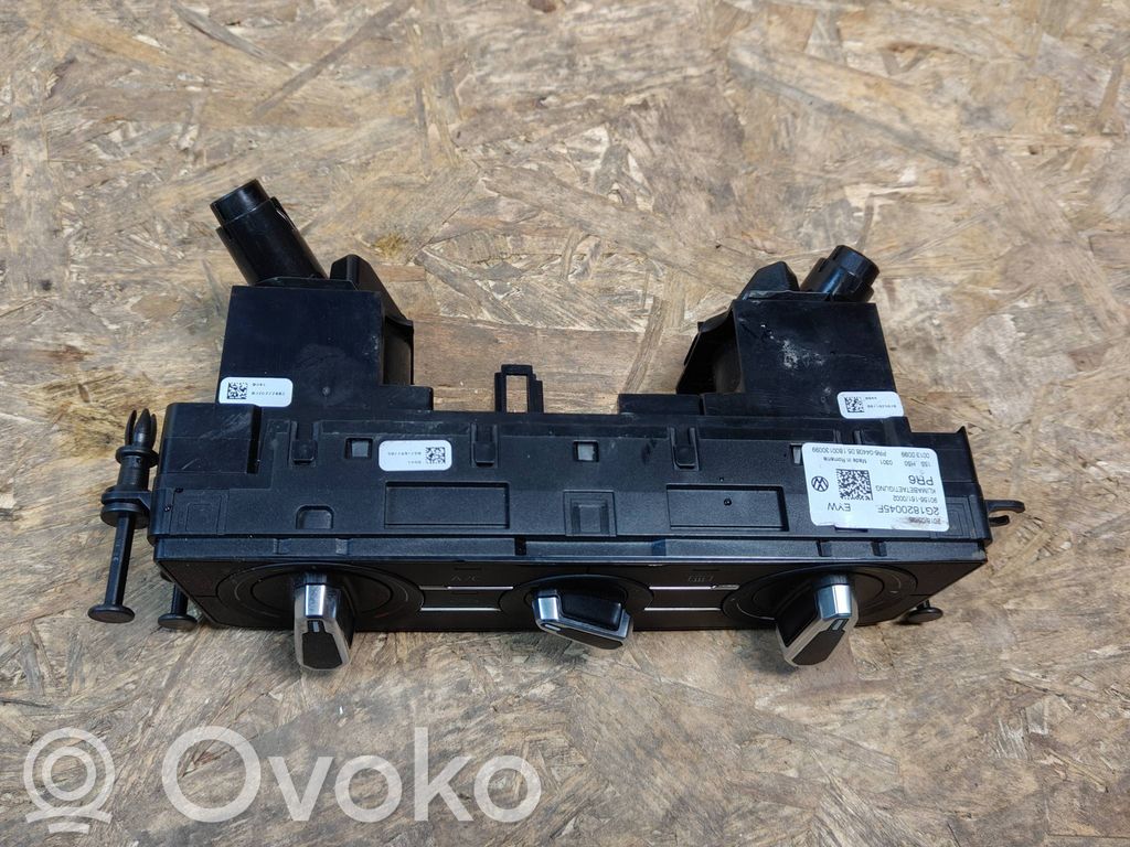Volkswagen Polo VI Panel klimatyzacji 