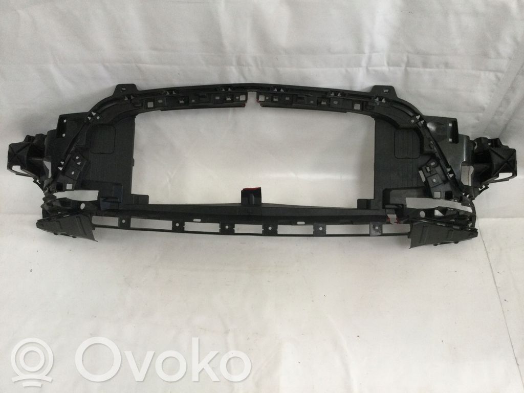 Mazda CX-60 Etupuskurin ylempi jäähdytinsäleikkö 