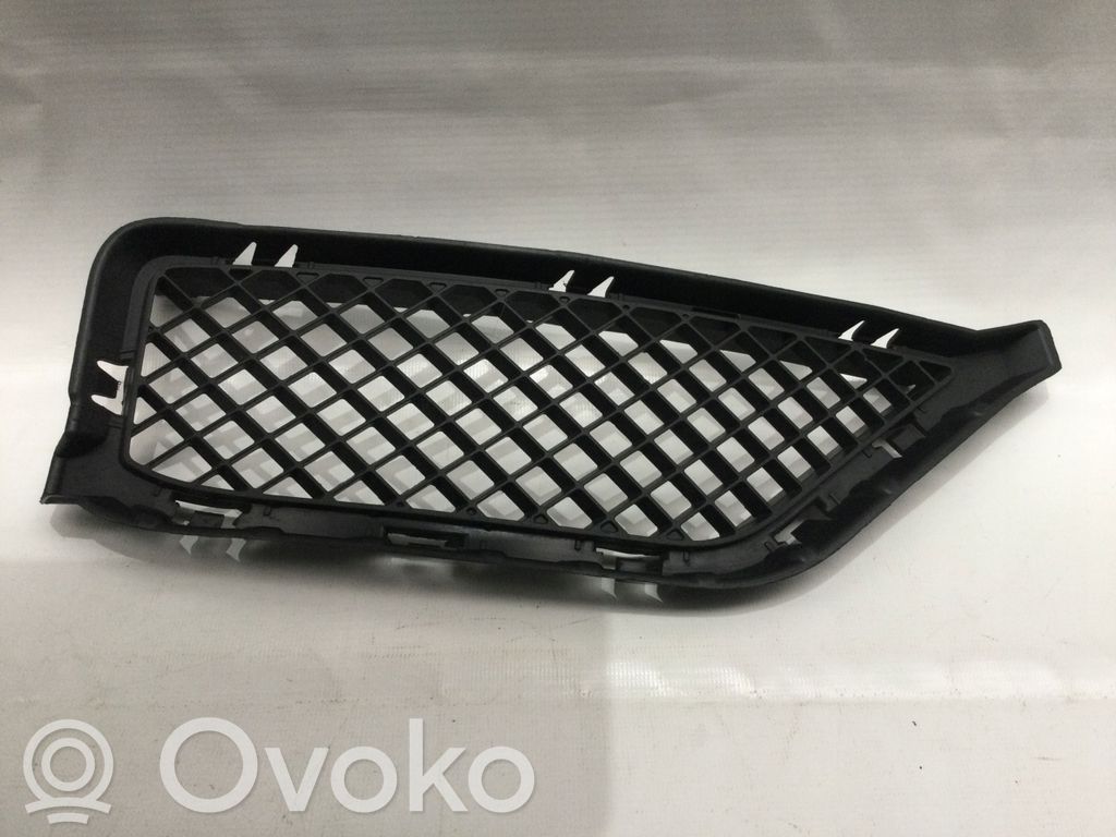BMW X1 E84 Front bumper lower grill 
