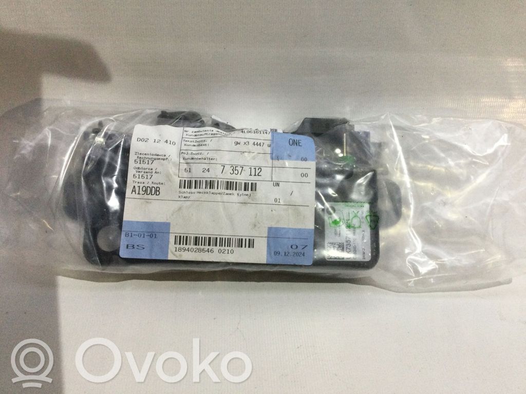 Zamek klapy tylnej / bagażnika   7357112,120DX,320DX,330DX,330IX,51247357112,530DX,530IX,540IX,M40DX,M40IX,M50DX,M50IX,M550DX